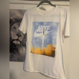 Nike rocket t- shirt
